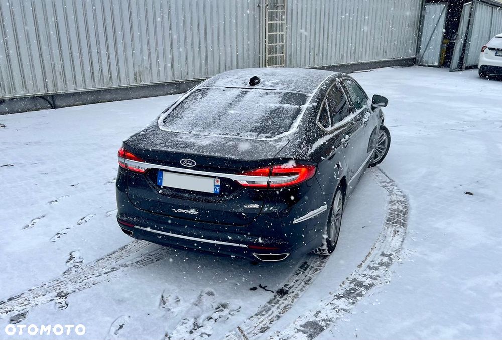 Ford Mondeo Vignale 2.0 Hybrid - 8