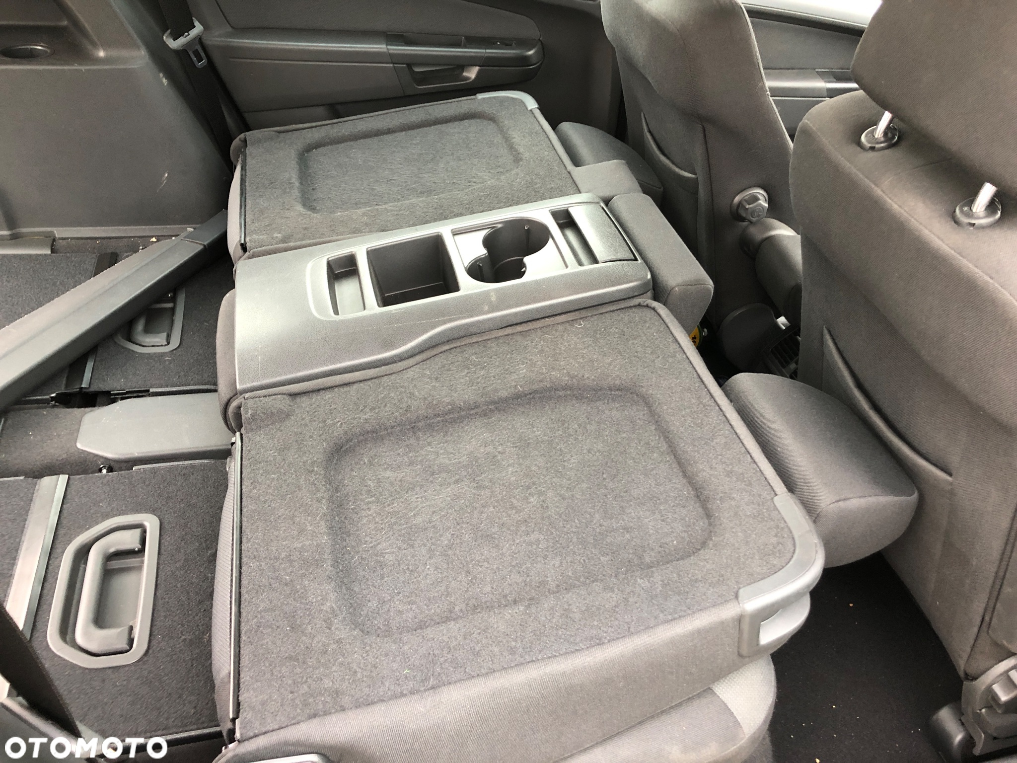 Opel Zafira 1.8 Cosmo - 7