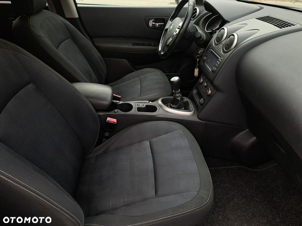 Nissan Qashqai - 16