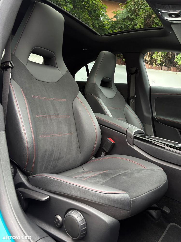 Mercedes-Benz CLA 250 4MATIC Coupe - 11