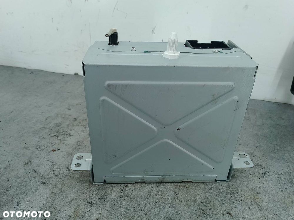 RADIO FABRYCZNE OPEL ASTRA J 20983513  13346050   13267984 - 9