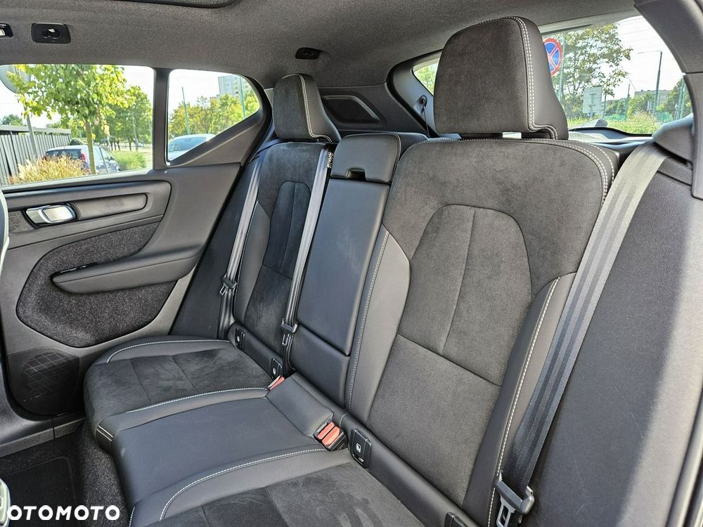 Volvo XC 40 B5 B AWD Ultimate Bright - 12