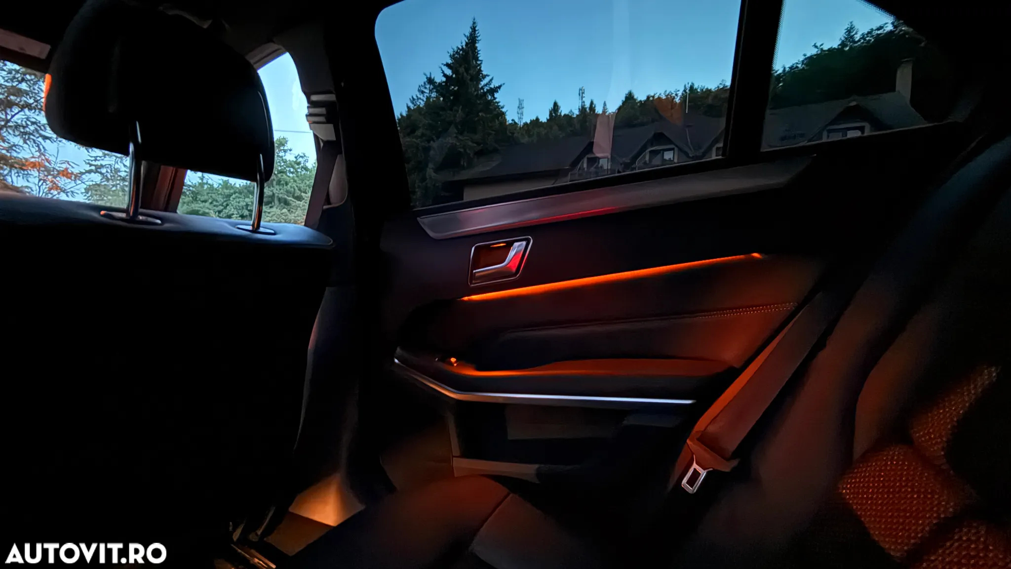 Mercedes-Benz E 250 BlueTEC 9G-TRONIC Avantgarde - 36