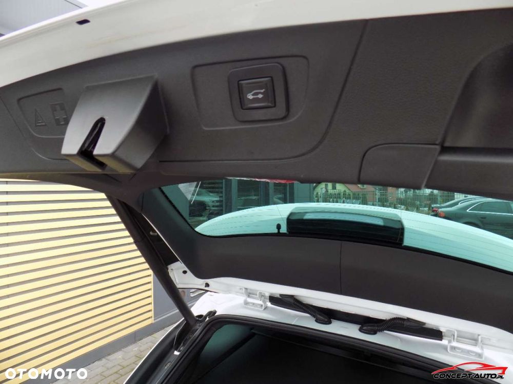 Opel Insignia - 27