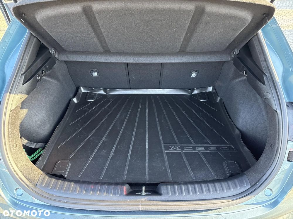 Kia XCeed 1.5 T-GDI L - 17