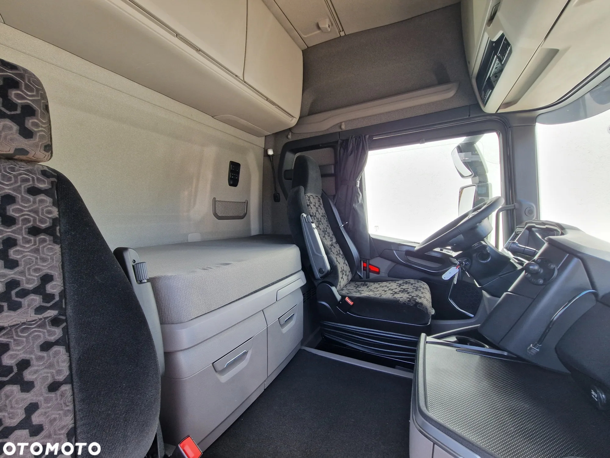 Scania R450 PUSHER 6x2/4 RETARDER AUTOMAT/65000kg - 15