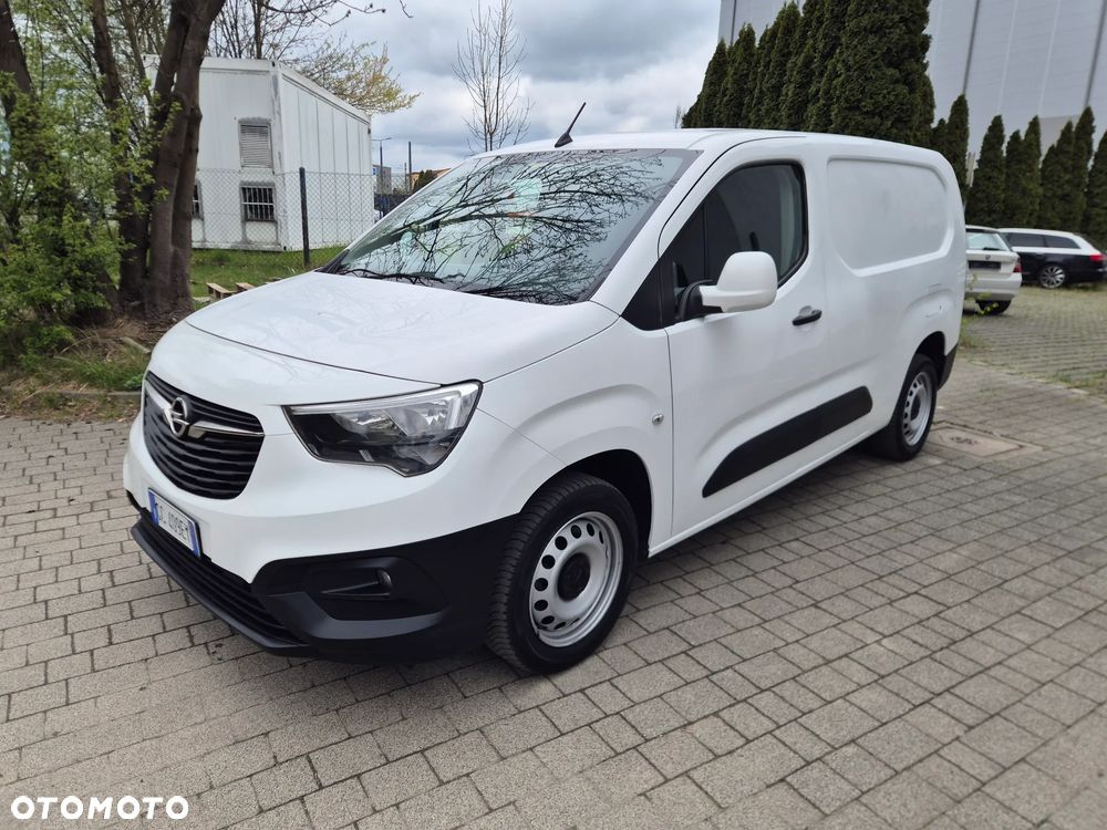 Opel Combo 1.5 CDTI Essentia S&S - 1