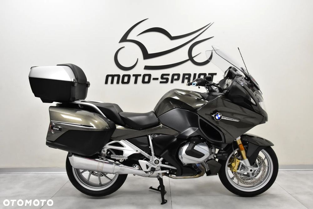 BMW RT