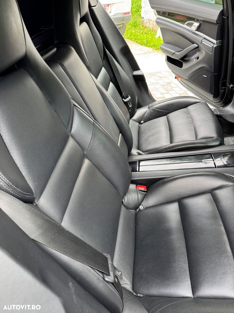 Porsche Panamera - 13