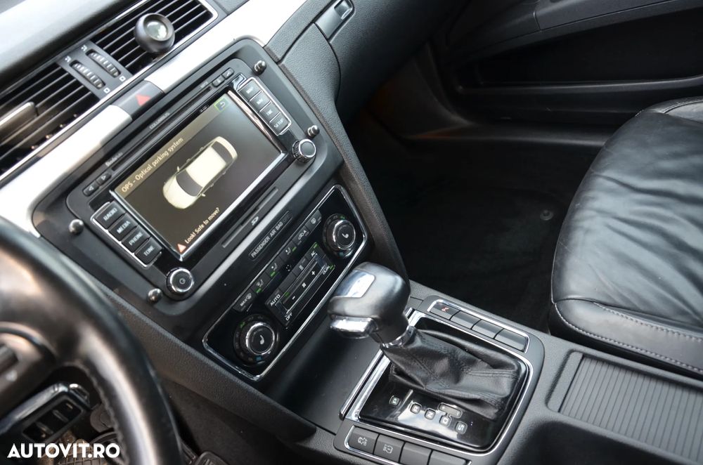 Skoda Superb 2.0 TDI Elegance DSG - 6