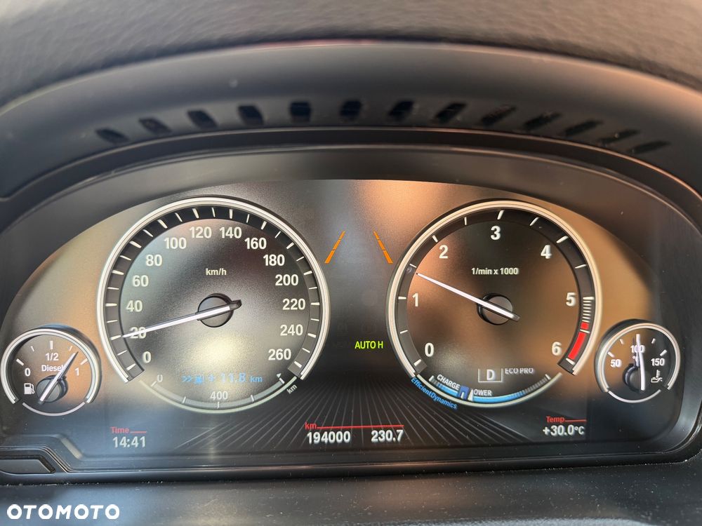 BMW X3 xDrive20d Luxury Line - 11