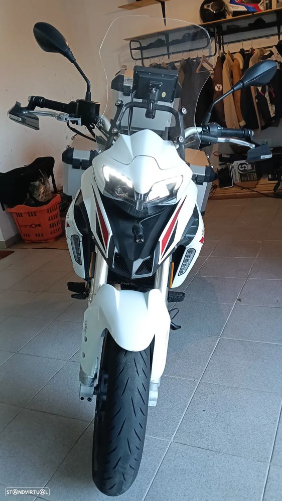Benelli TRK 251 - 24