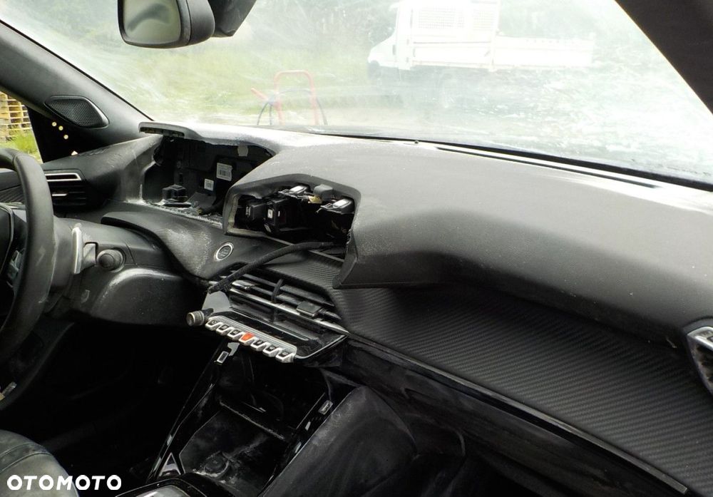 Peugeot 2008 - 16