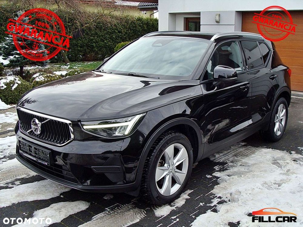 Volvo XC 40 B3 Ultra Dark - 1