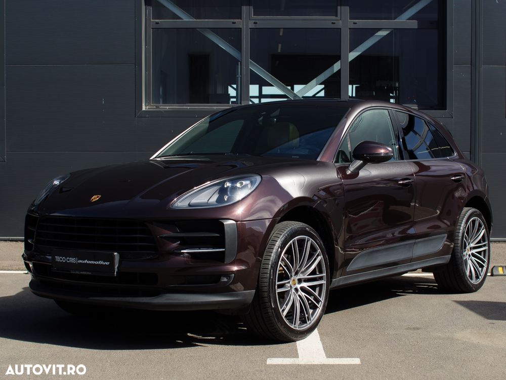 Porsche Macan - 1