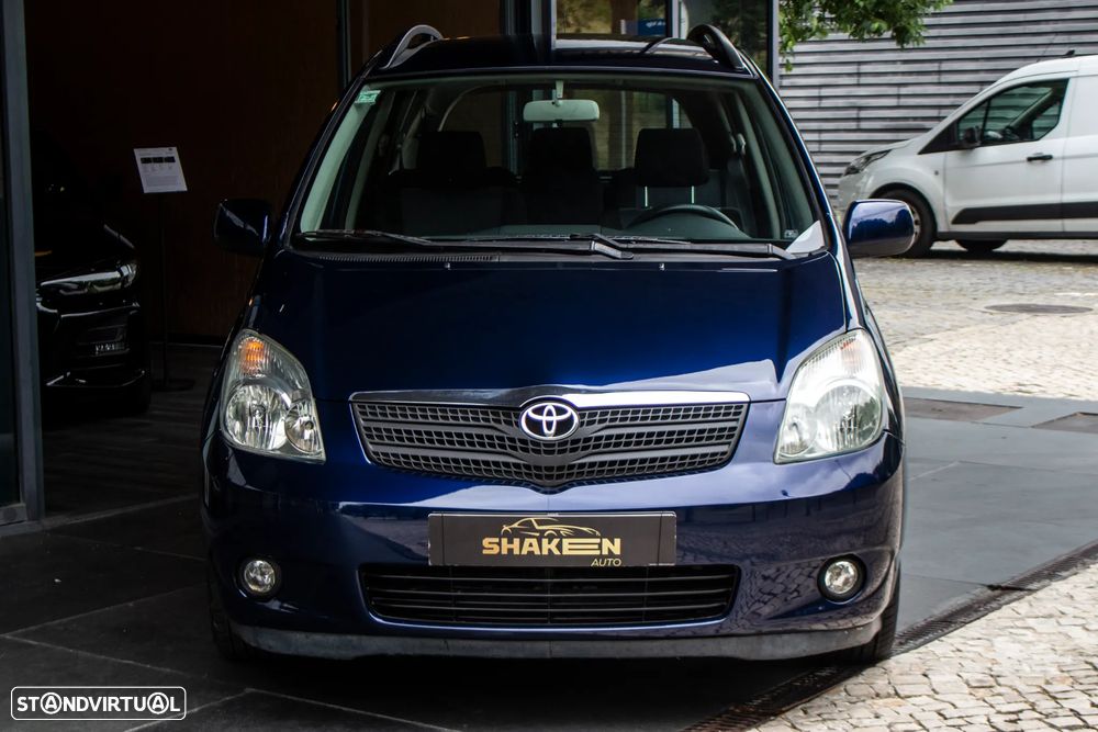 Toyota Corolla Verso 2.0 D-4D - 7