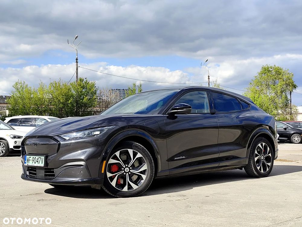 Ford Mustang Mach-E 91 kWh AWD Premium - 2