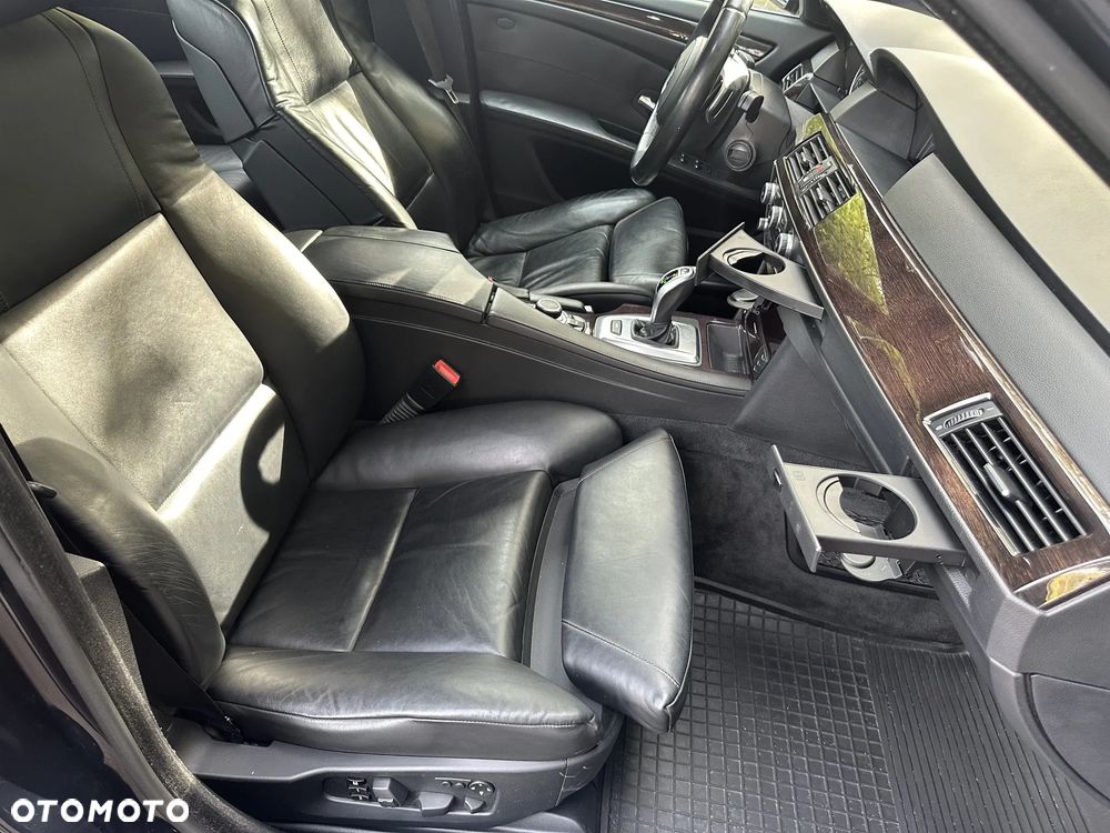 BMW Seria 5 - 21