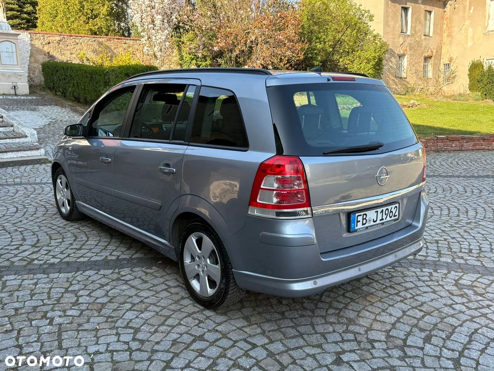 Opel Zafira 1.8 Easytronic Family Plus - 5