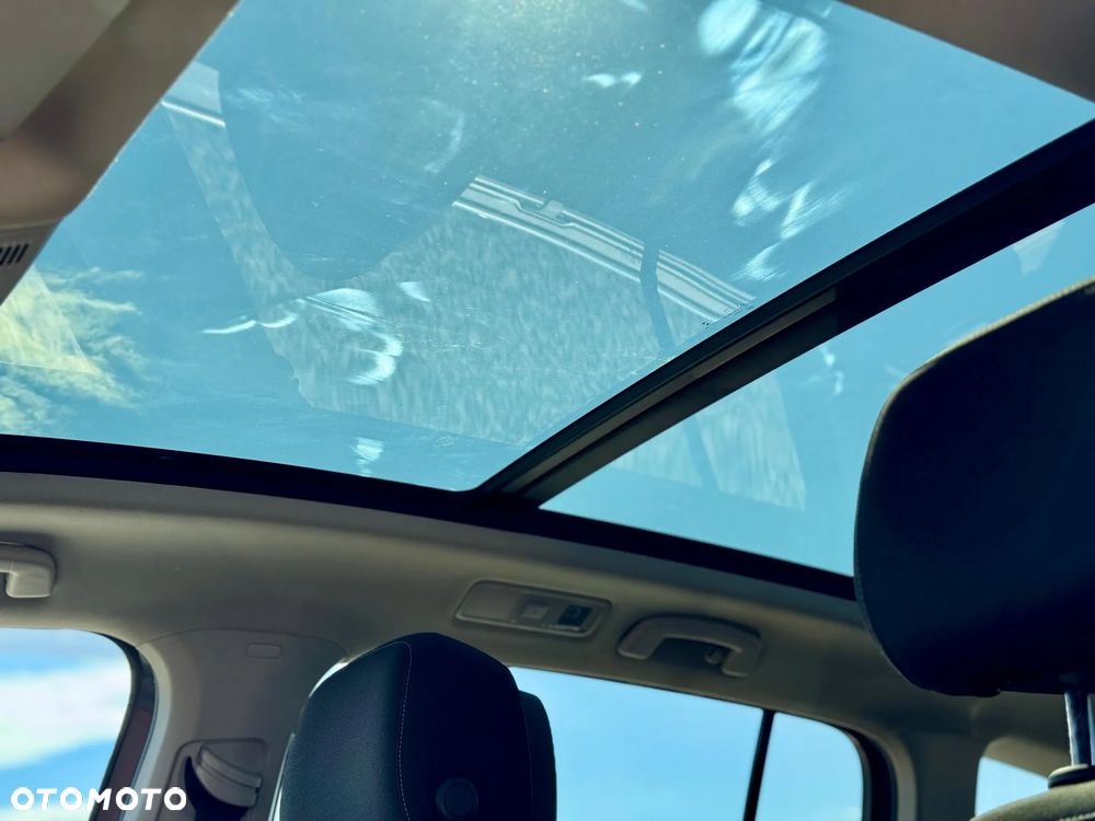 Volkswagen Touran 2.0 TDI SCR (BlueMotion Technology) DSG Highline - 20