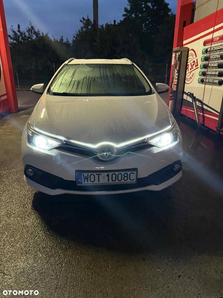 Toyota Auris 1.4 D-4D Premium - 30