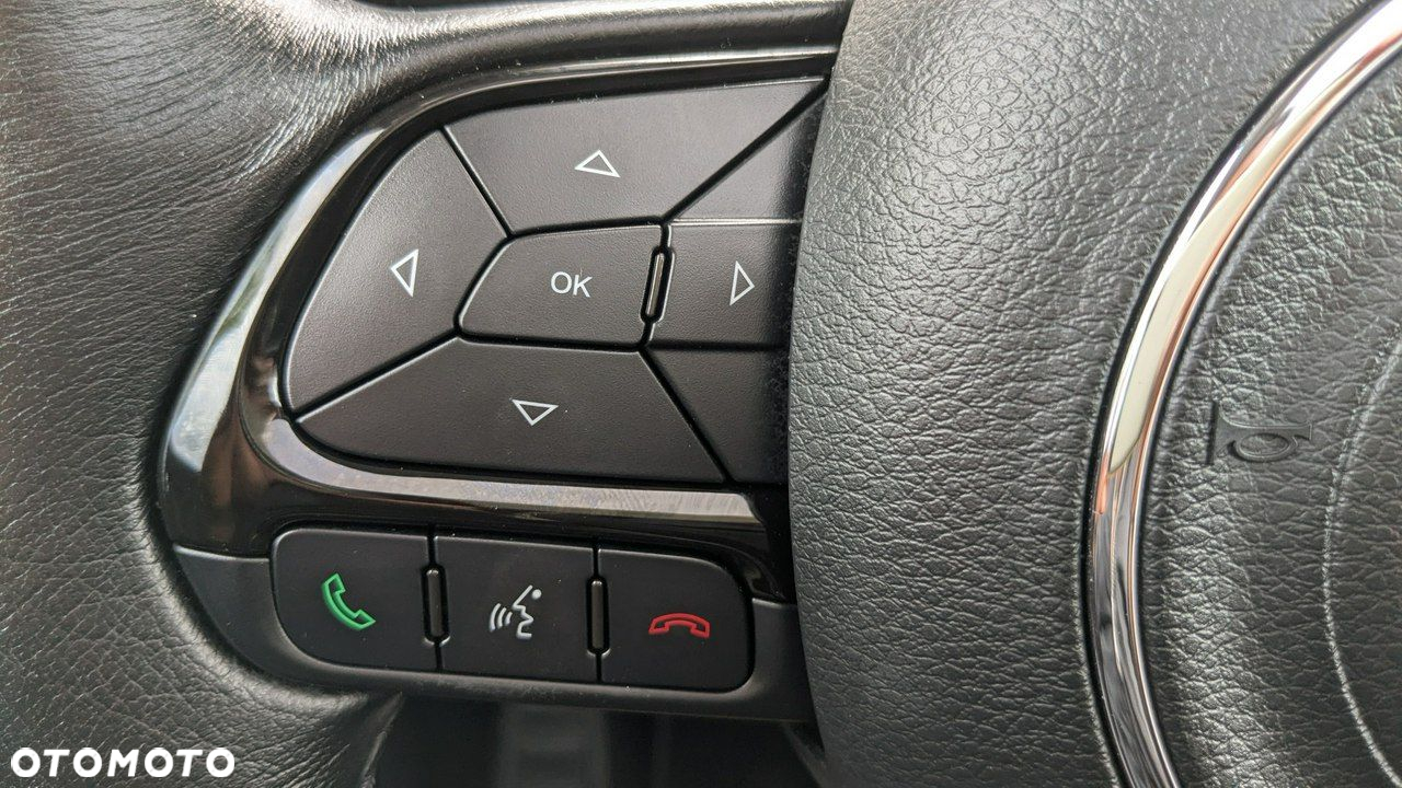 Jeep Renegade - 26