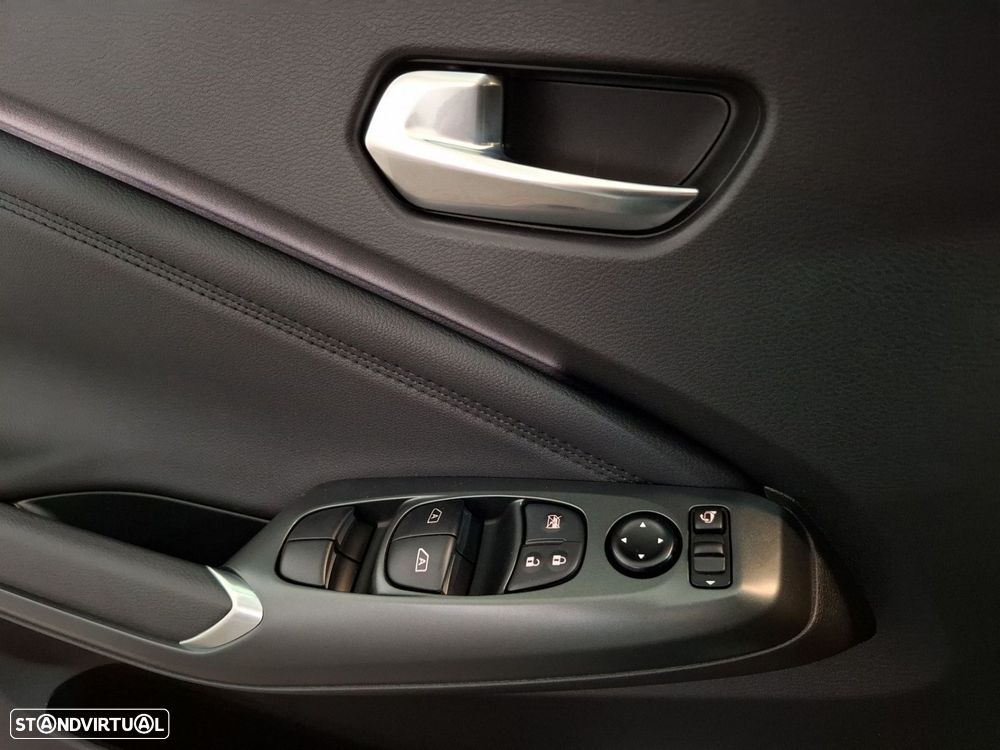 Nissan Juke 1.6 Hybrid N-Connecta - 23