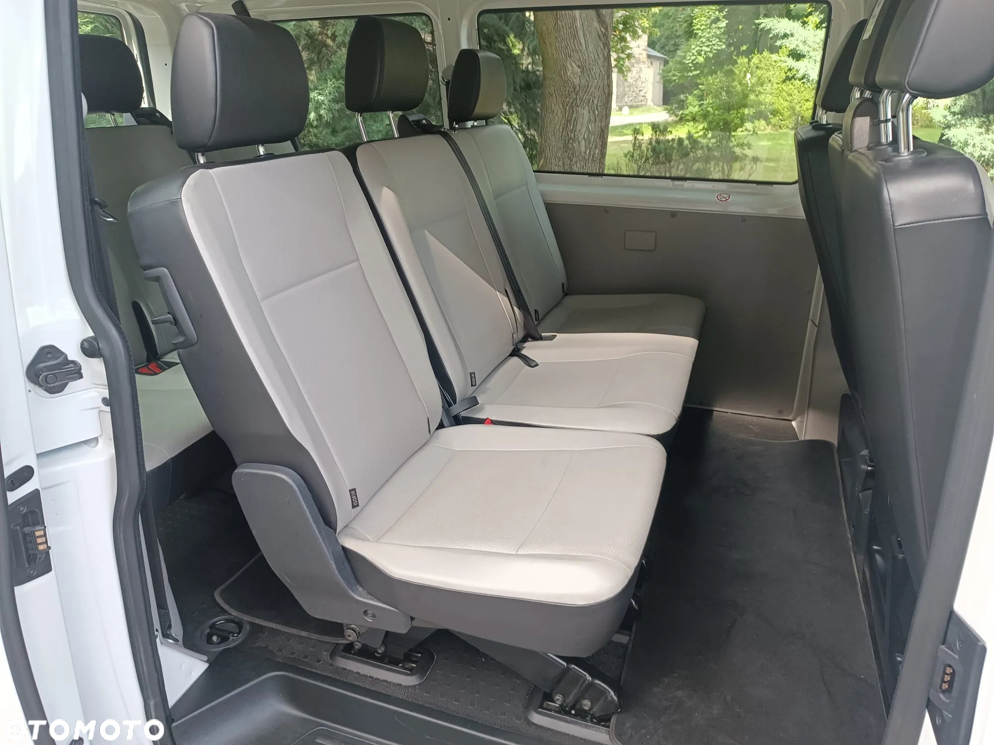 Volkswagen Transporter T6 TDI L1H1 - 15