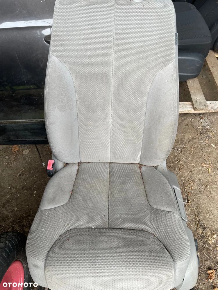 VW PASSAT B6 FOTEL szary kierowcy - 1