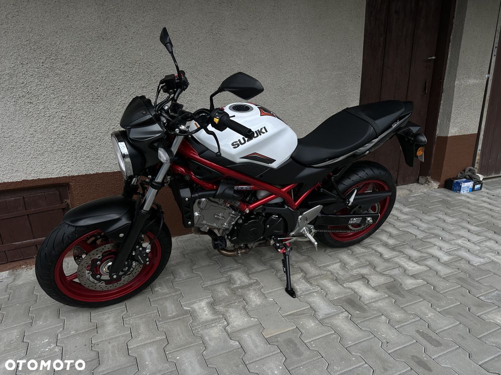 Suzuki SV - 31