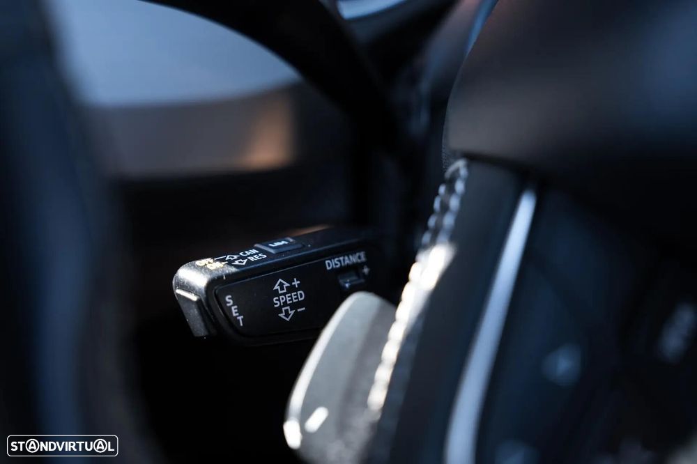 Audi SQ7 4.0 TDI V8 quattro Tiptronic 7L — fotografia 47