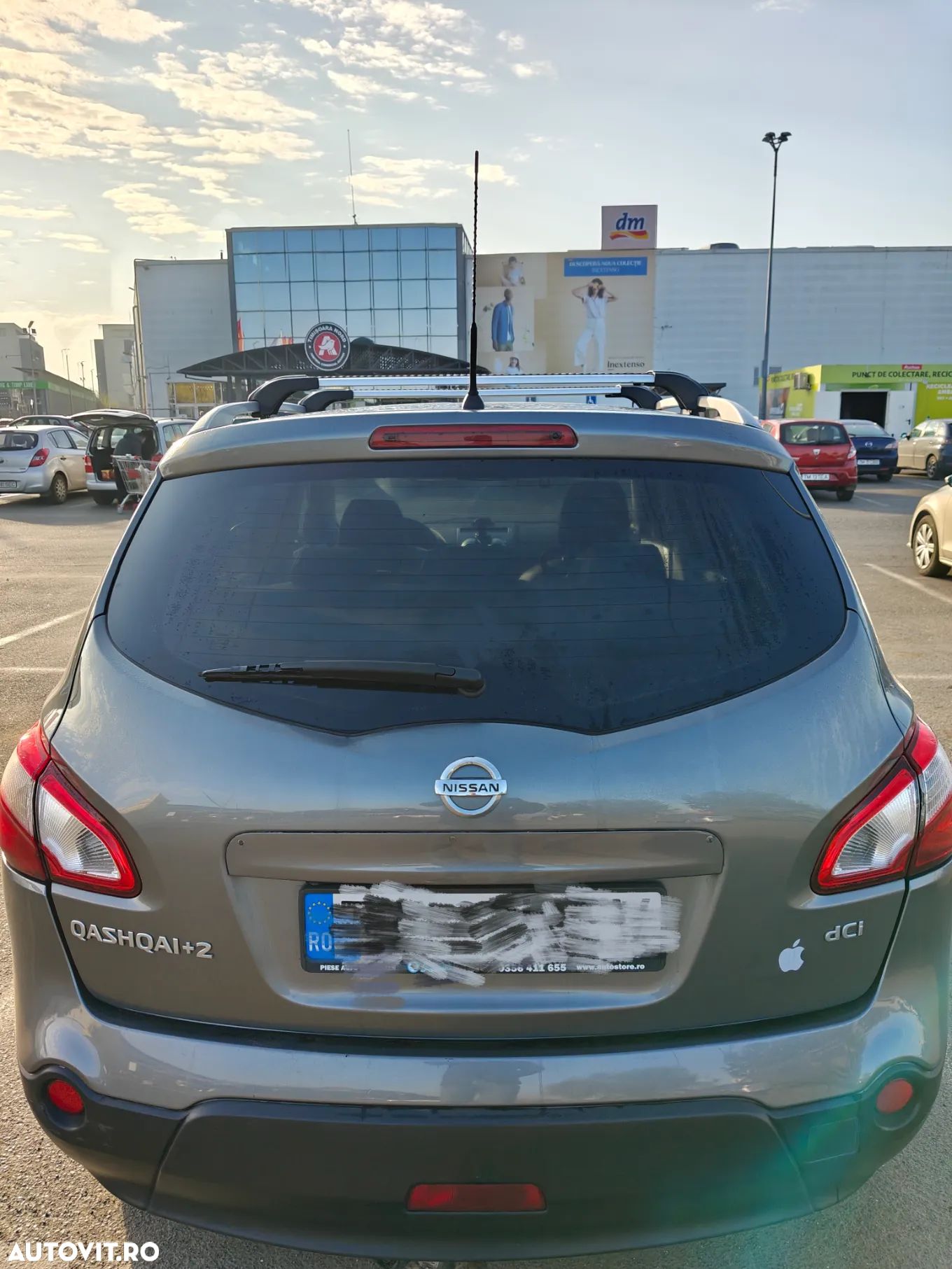Nissan Qashqai+2 - 1
