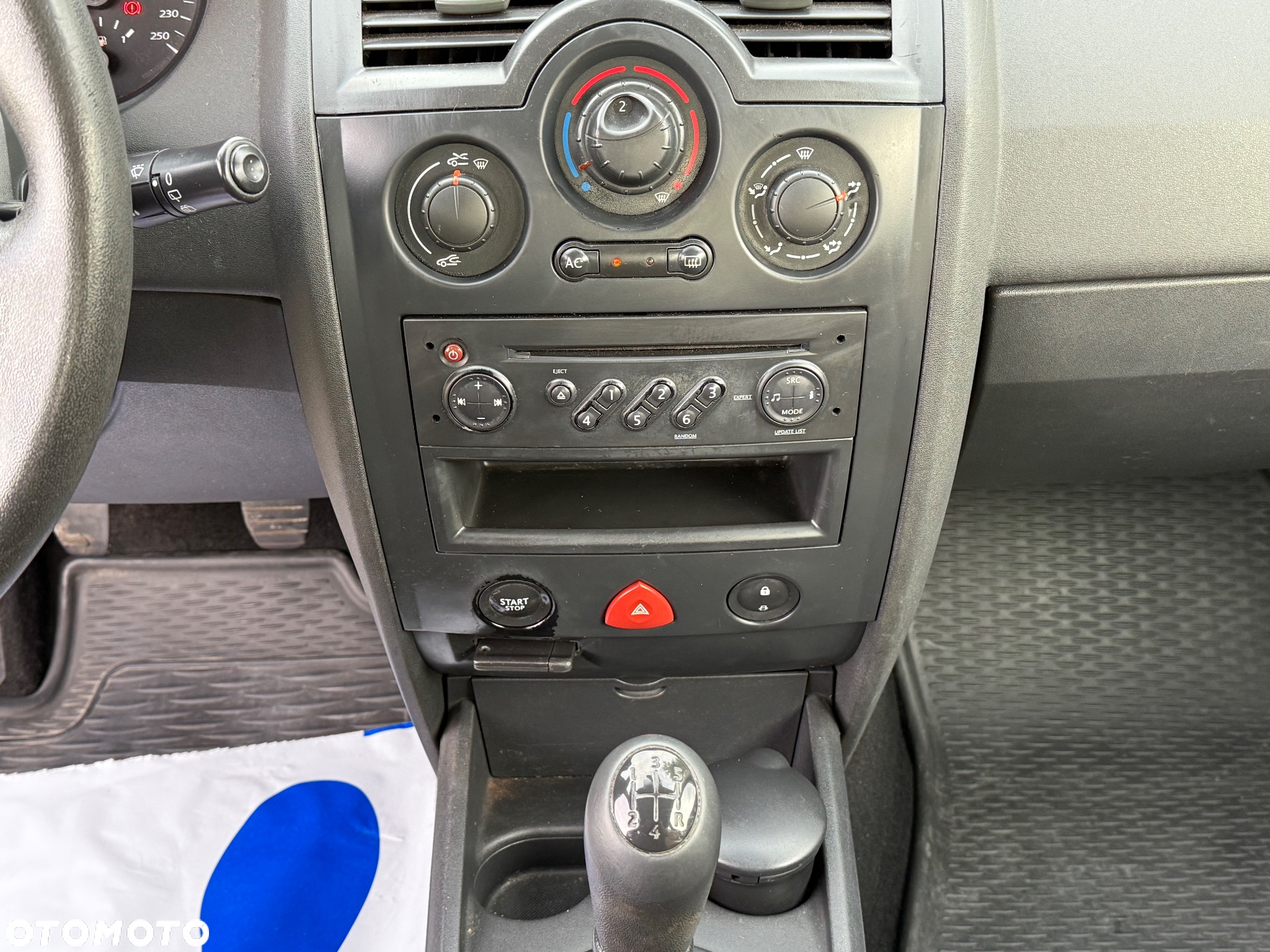 Renault Megane II 1.6 16V Confort Dynamique - 9
