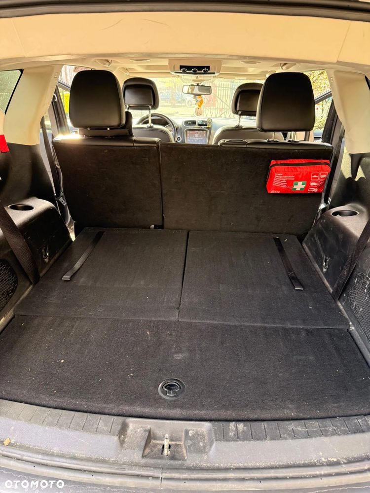 Fiat Freemont 2.0 Multijet Lounge AWD - 25