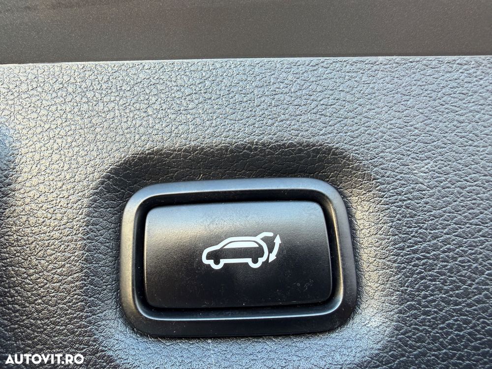 Hyundai Santa Fe 2.2 CRDi 4WD Automatik Premium - 37