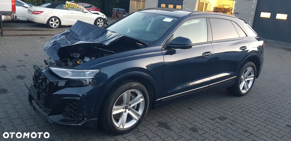Audi Q8 SUV TFSI quattro 250 kW tiptronic S line business - 2
