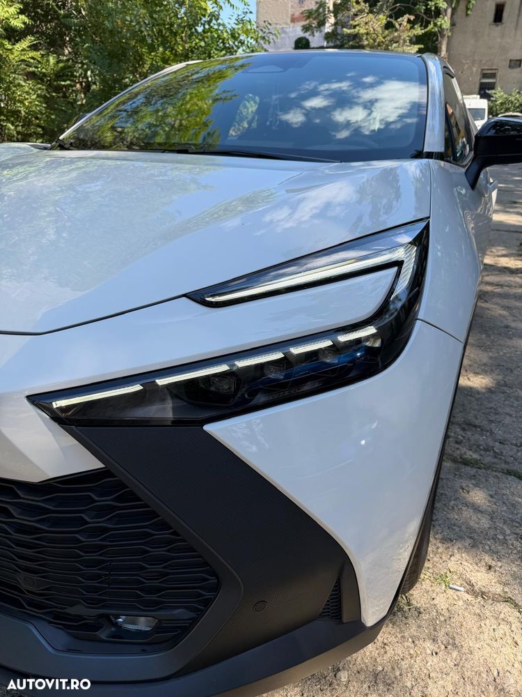 Toyota C-HR 1.8 HEV 140 CP 4x2 CVT Dynamic - 9