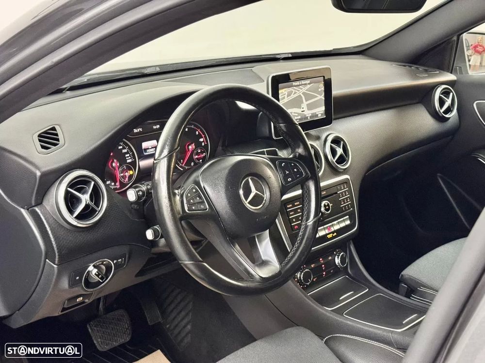 Mercedes-Benz A 180 d 7G-DCT Peak Edition - 19