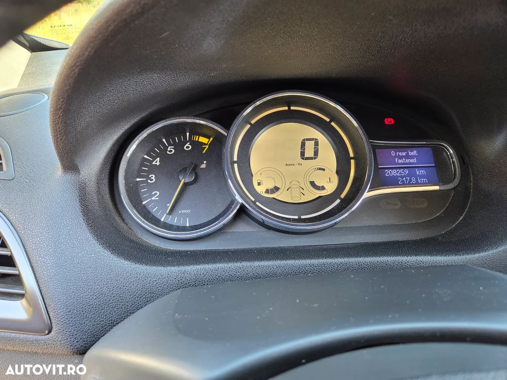 Renault Megane ENERGY TCe 115 Start & Stop LIMITED - 11
