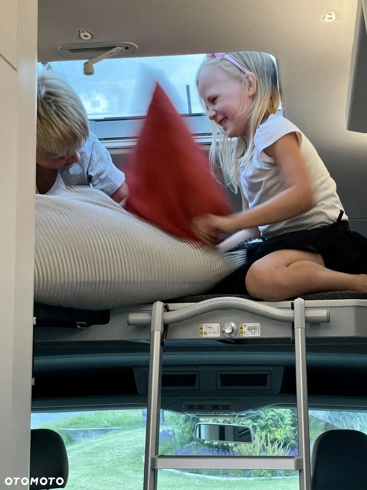 Volkswagen Grand California - 30