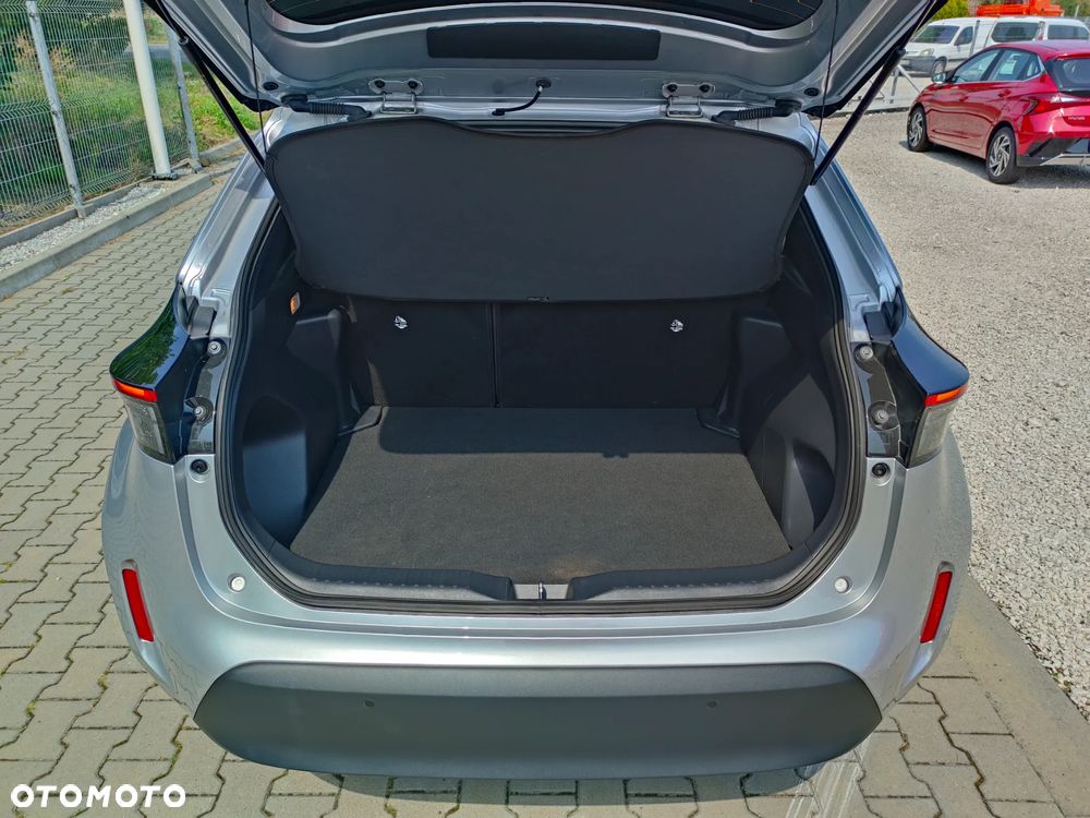 Toyota Yaris Cross Hybrid 1.5 Comfort 4x4 - 25