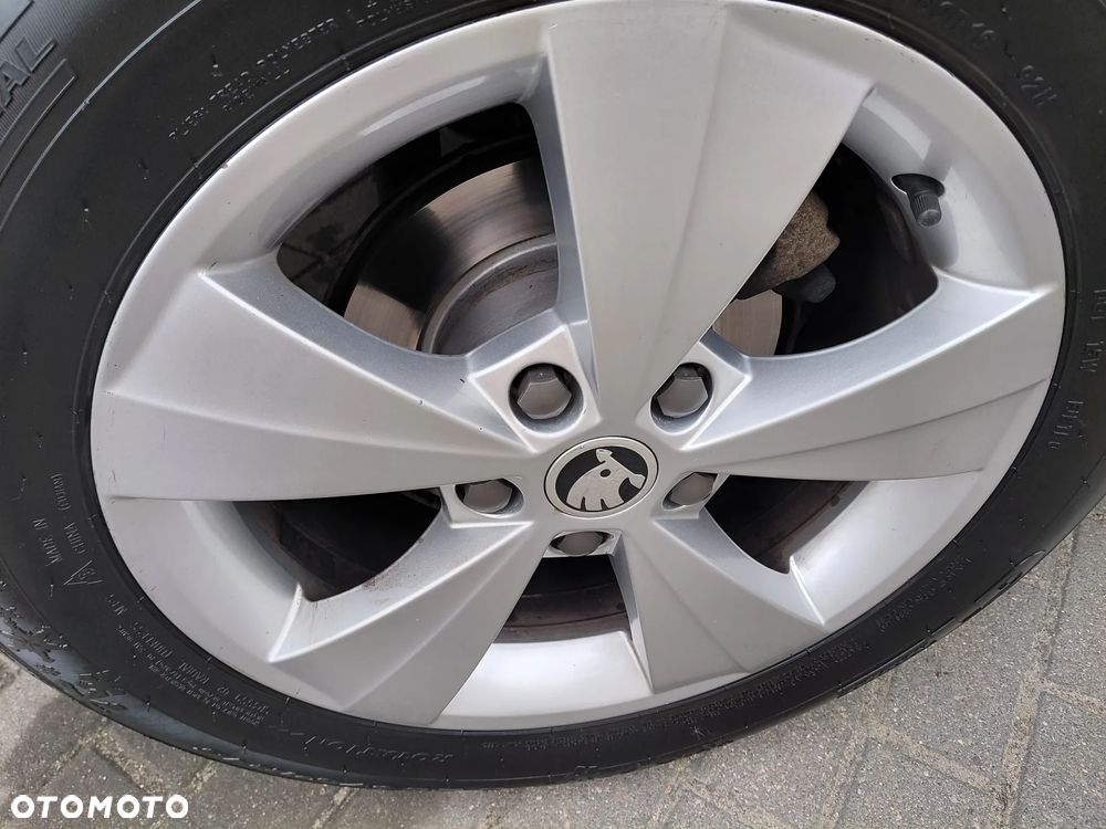 Skoda Octavia 1.6 TDI Ambition - 11