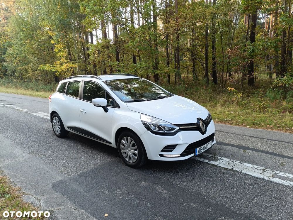 Renault Clio - 37
