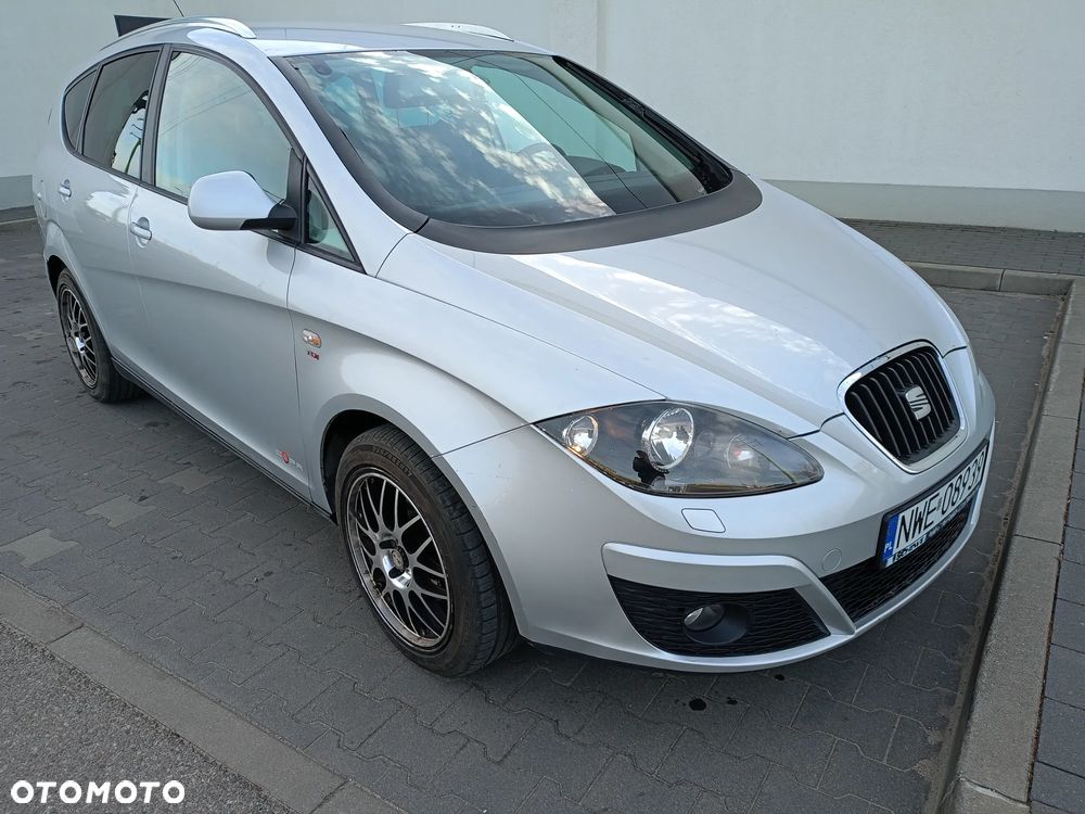 Seat Altea XL 2.0 TDI CR DPF Style - 6