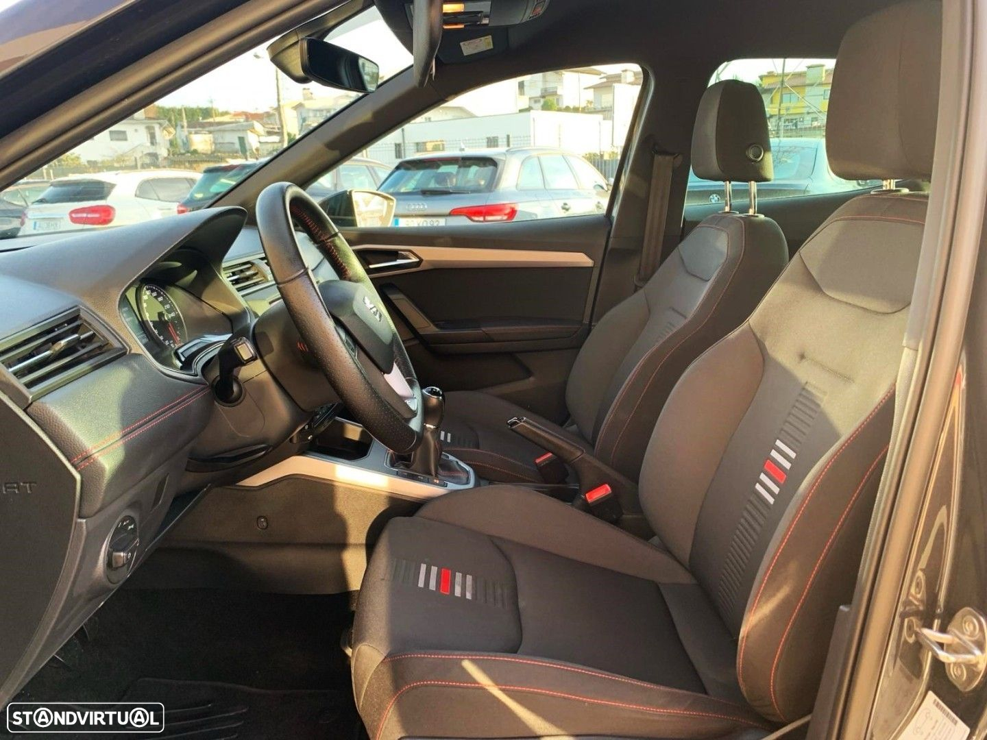 SEAT Arona 1.0 TSI FR - 12