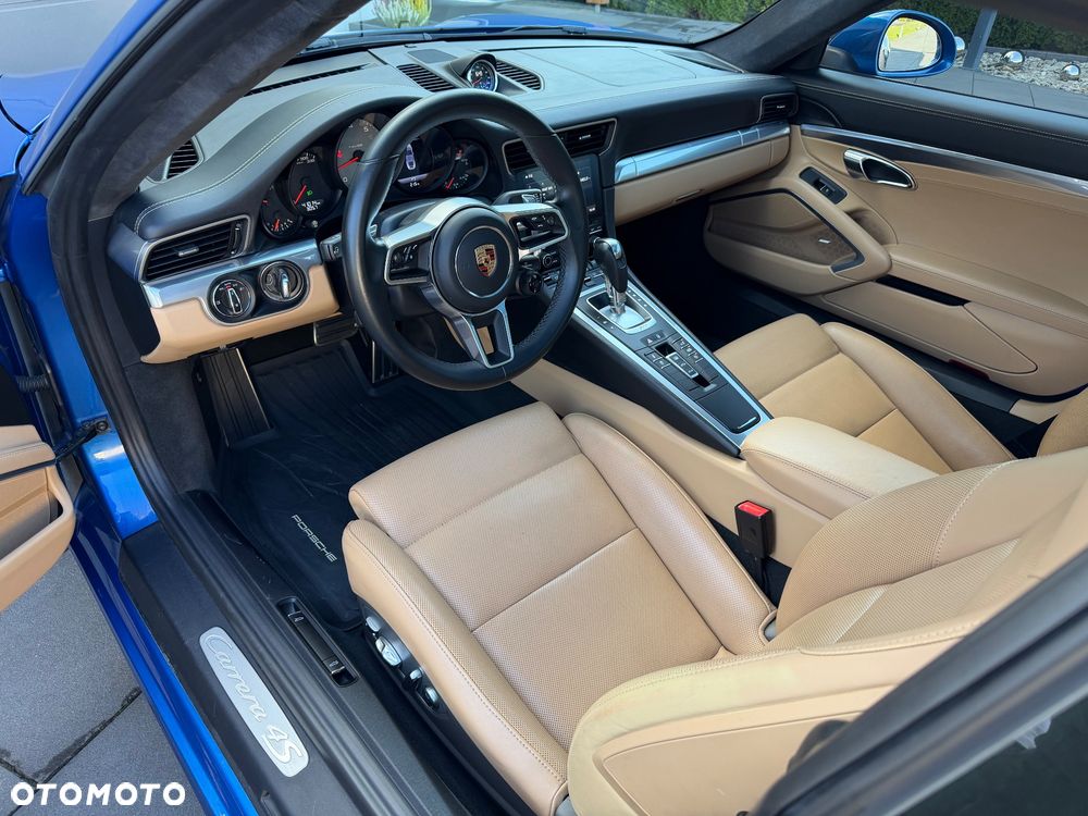 Porsche 911 Carrera 4S PDK - 5