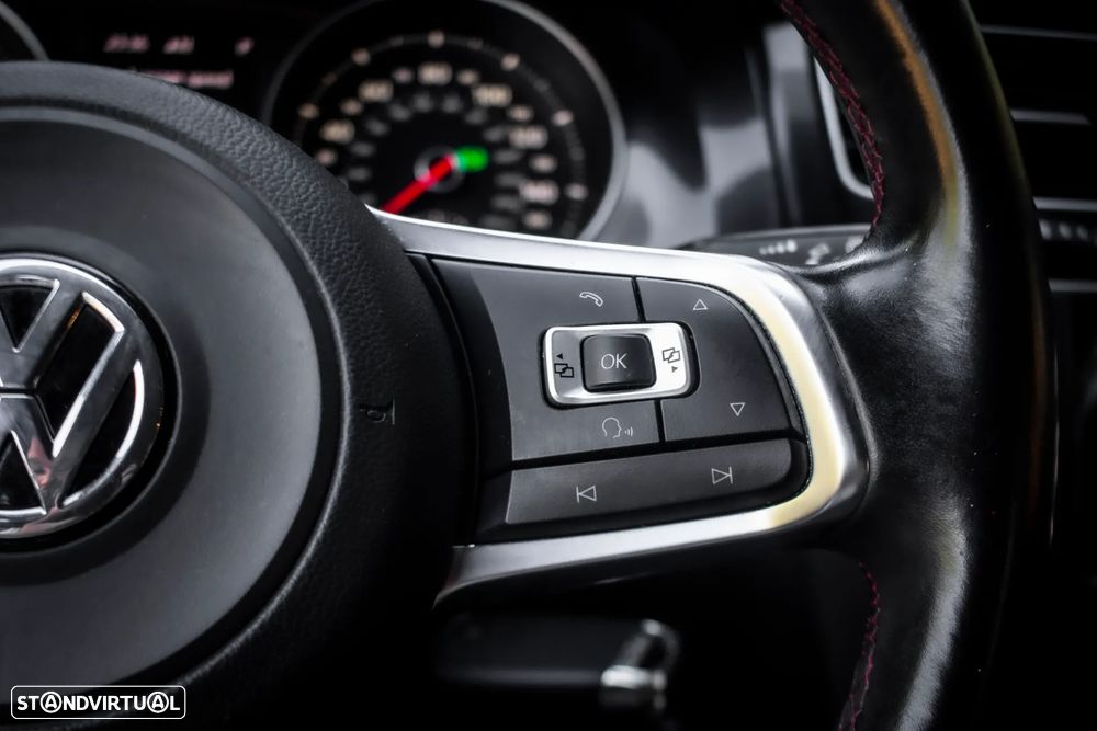 VW Golf 2.0 TSi GTi DSG - 15