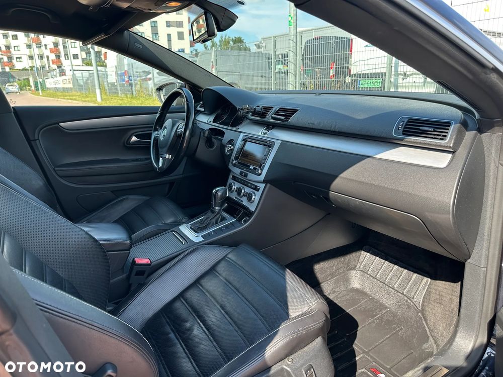 Volkswagen CC - 9