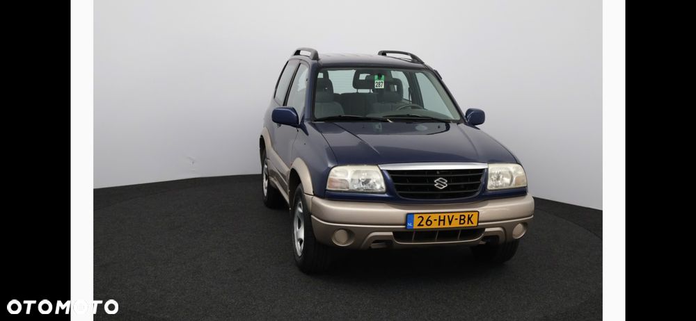 Suzuki Grand Vitara 1.6 Comfort Style - 4