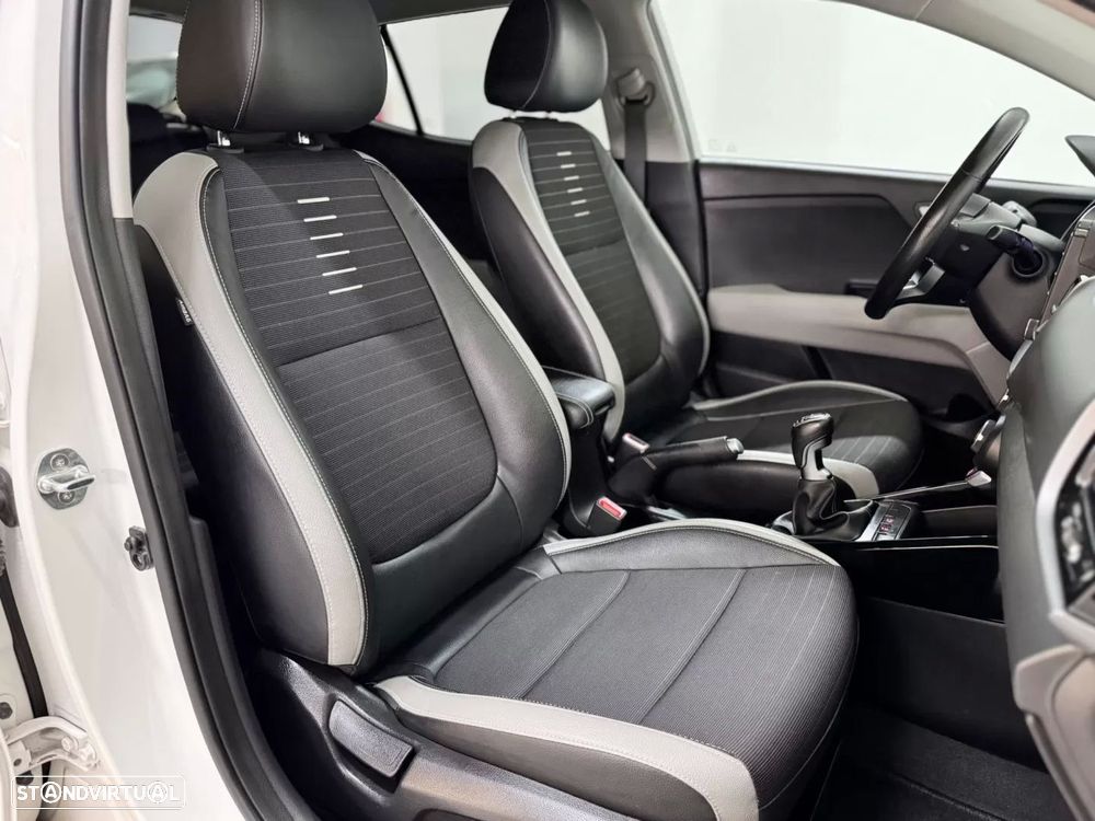 Kia Stonic 1.6 CRDi TX - 54
